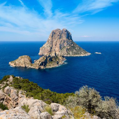 Ibiza es vedra ve torre des savinar üzerinden vedranell