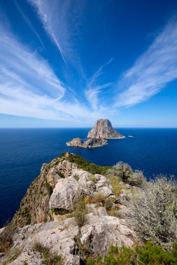 Ibiza es vedra ve torre des savinar üzerinden vedranell
