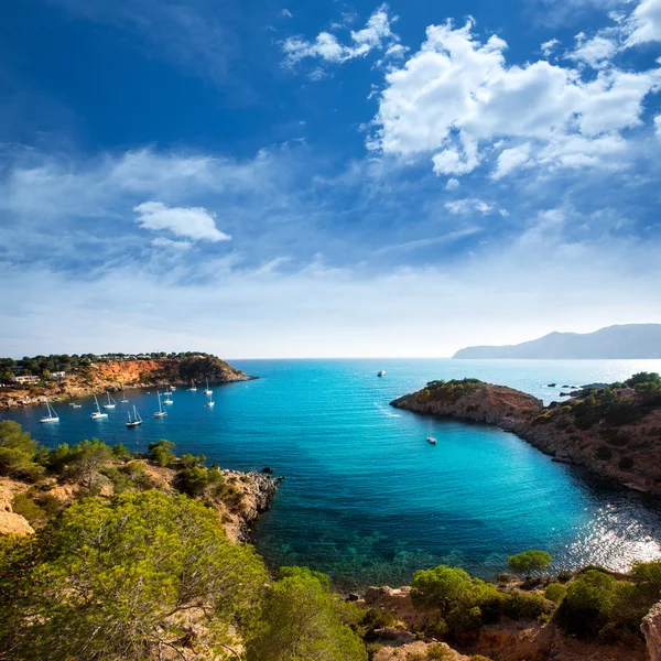 Ibiza es porroig také port roig pohled na Baleárských — Stock fotografie