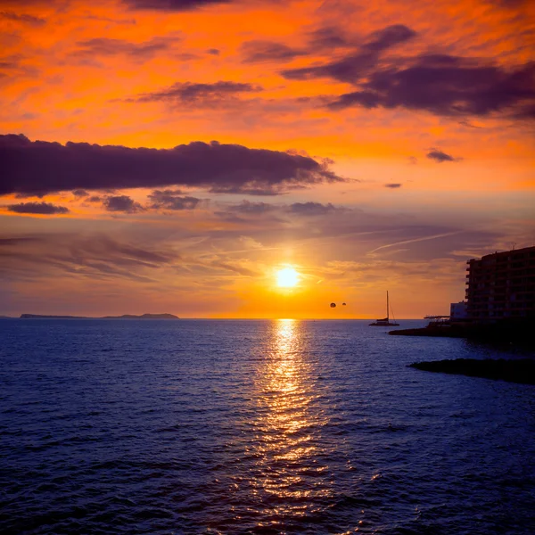 Ibiza san antonio abad de portmany günbatımı — Stok fotoğraf