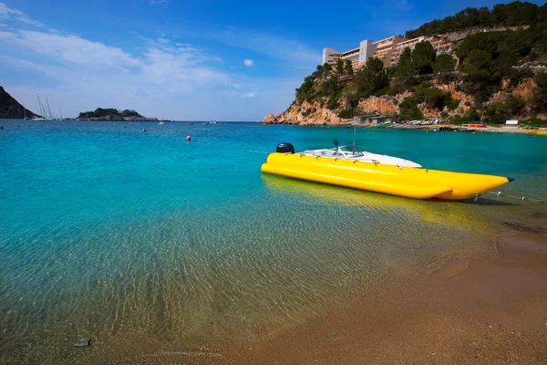 Ibiza Porto de Sant Miquel Praia de San Miguel nas ilhas Baleares — Fotografia de Stock