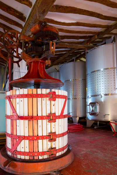 Winery Press and Stainless steel fermentation tanks — Stock Photo, Image