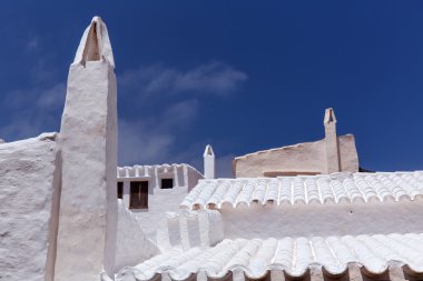 içinde menorca binibeca beyaz köy sant lluis binibequer vell