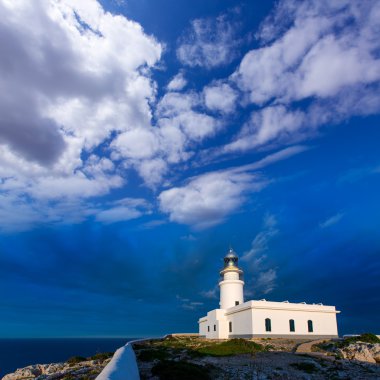 Menorca faro de caballeria feneri günbatımı