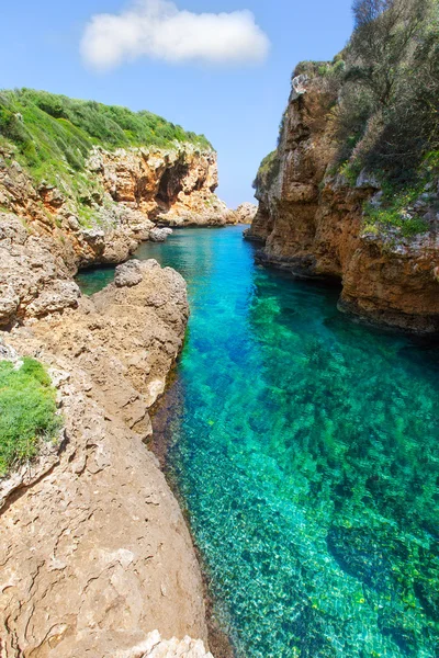 Salgar stranden cala rafalet Menorca på Balearerna — Stockfoto
