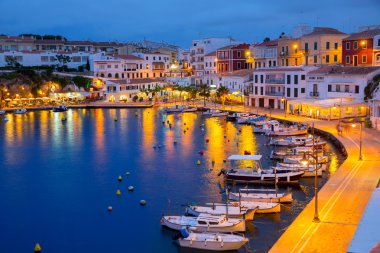 calasfonts cales yazı tipleri port günbatımı mahon, balearics