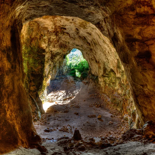 Menorca Cova dels Coloms Pigeons cave in es Mitjorn — Stock Photo, Image