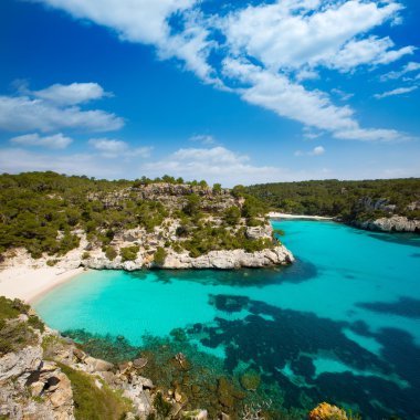 Cala macarelleta Balear Adaları, menorca içinde