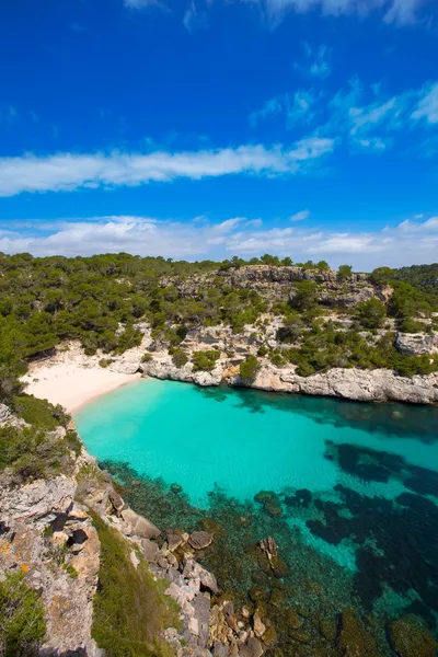Cala Macarelleta em Menorca nas Ilhas Baleares — Fotografia de Stock