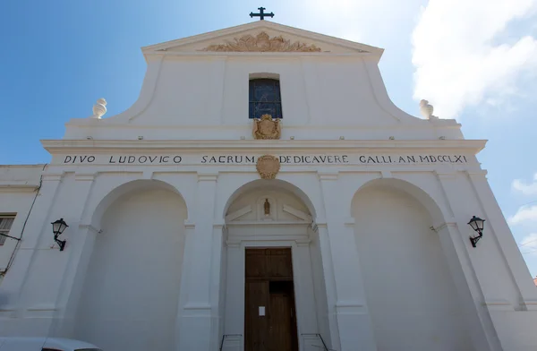 Menorca sant lluis bílé Středozemní církev v Baleárské — Stock fotografie