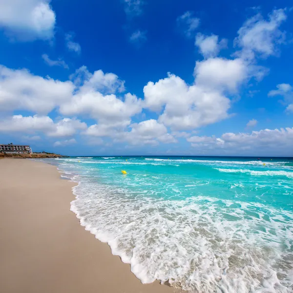 Menorca Platja Sant Tomas en Es Mitjorn Gran en Baleares — Foto de Stock