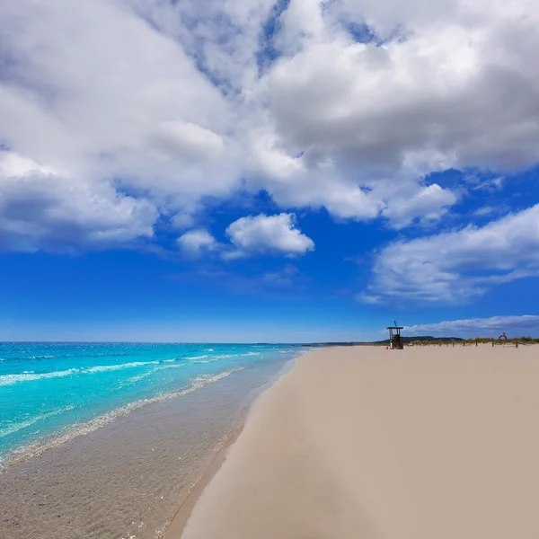 Кала Сон Бу на бирюзовом пляже в Балеарице — стоковое фото