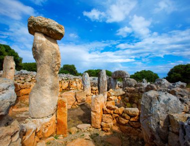 menorca torre de gaumes galmes Balear adlı taules