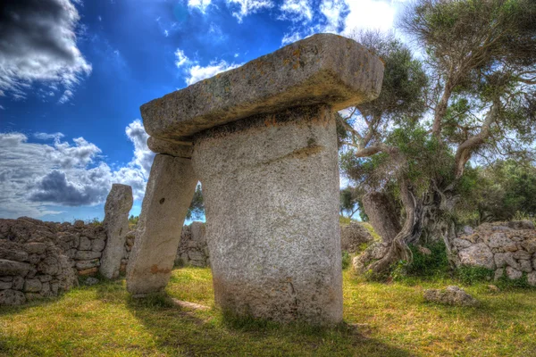 Menorca taules talati de dalt prehistorik tabloları — Stok fotoğraf