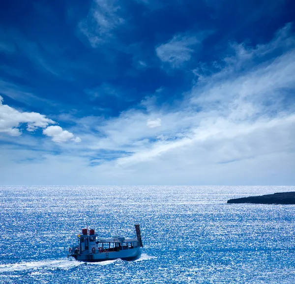 Menorca son saura stranden i ciutadella turkos Balearerna — Stockfoto