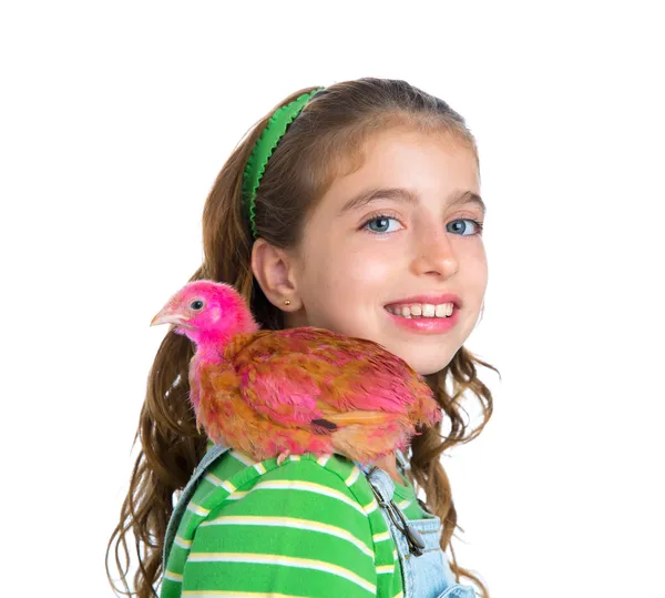 Criador de galinhas criança menina fazendeiro com pintos de frango — Fotografia de Stock