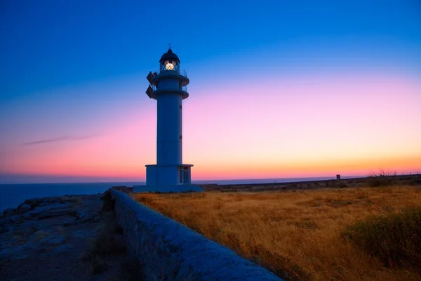 Formentera solnedgång i barbaria cape lighthouse — Stockfoto