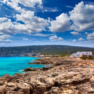 es calo escalo de san agustin plaj formentera içinde