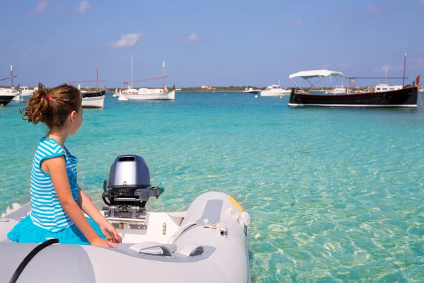 Kid girl in boat at formentera Estany des Peix — Stock Photo, Image