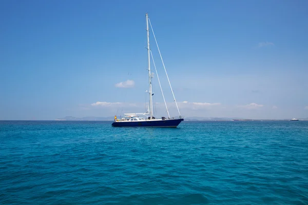 Illetes Illetas Formentera yacht sailboat anchored — Stock Photo, Image