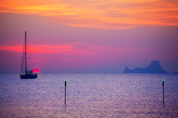 Ibiza pôr do sol vista do sol da ilha formentera — Fotografia de Stock