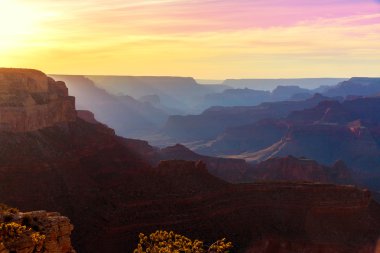 Arizona günbatımı Büyük Kanyon Ulusal Parkı yavapai nokta