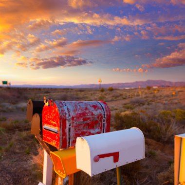 üst üste arizona Çölü, grunge posta kutuları