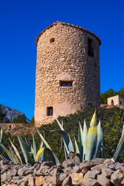 Javea denia san antonio cape eski yeldeğirmenleri duvar yapısı