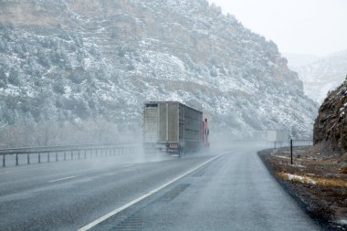 bize i 15 eyaletler arası kar yağdı yol Nevada kar yağışı