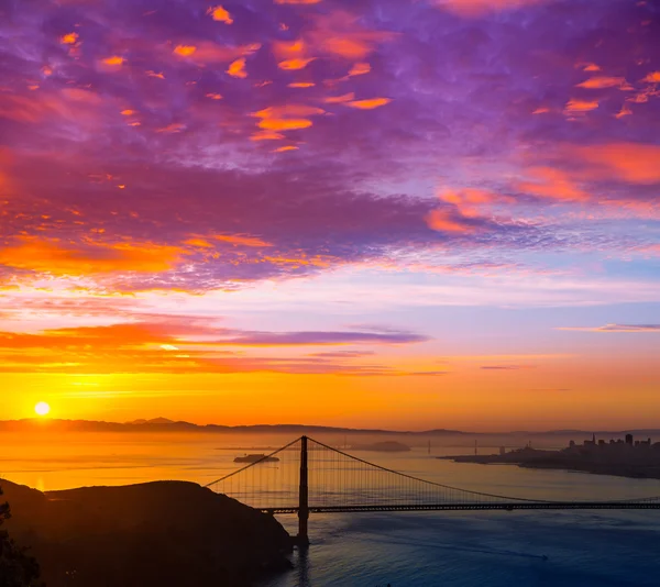 Golden Gate Bridge San Francisco lever du soleil Californie — Photo