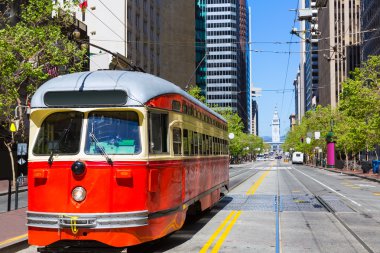 Pazar sokak Kaliforniya'daki san francisco teleferik tramvay