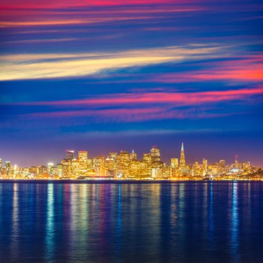 san francisco günbatımı manzarası california Körfezi su yansıma