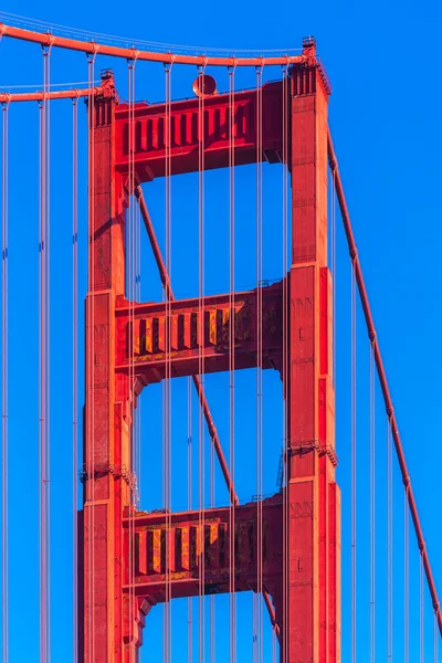 Golden Gate Bridge détails en San Francisco Californie — Photo