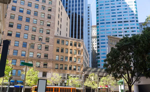 Edificios del centro de San Francisco en California — Foto de Stock