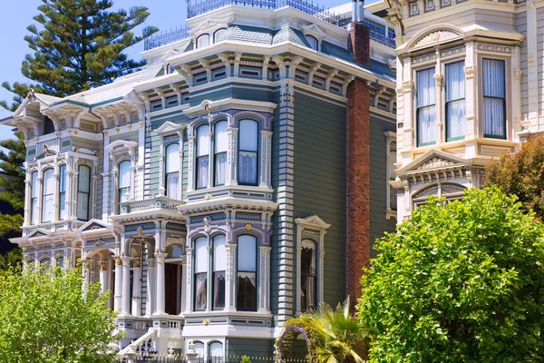 San francisco wiktoriańskich domów w pacific heights w Kalifornii — Zdjęcie stockowe