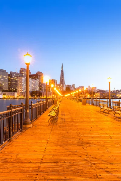 Kaliforniya'daki san francisco pier 7 gün batımı — Stok fotoğraf