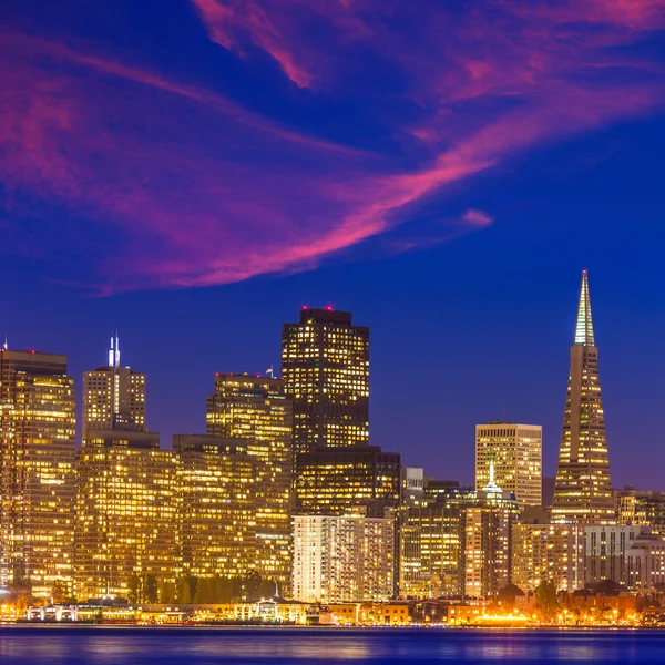 San Francisco Sonnenuntergang Skyline Kalifornien Bucht Wasser Reflexion — Stockfoto