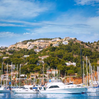 Javea xabia port marina tatil hedef Alicante