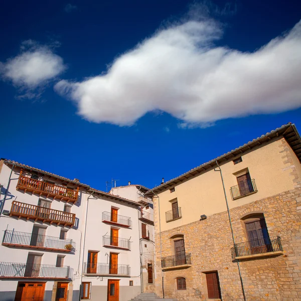 Morella en Maestrazgo fachadas del pueblo castellón — Foto de Stock