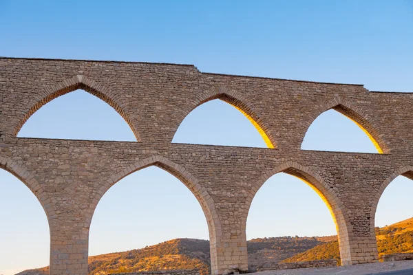 Aqueduto Morella em Castellon Maestrazgo na Espanha — Fotografia de Stock