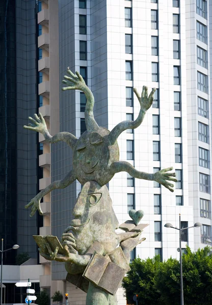 Estatua de Valencia Ripolles en Paseo de la Alameda — Foto de Stock