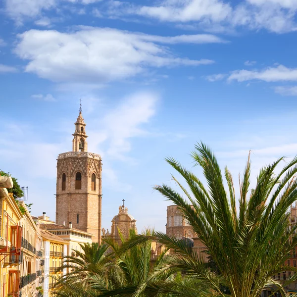 Valencia centro histórico El Miguelete e Catedral — Fotografia de Stock