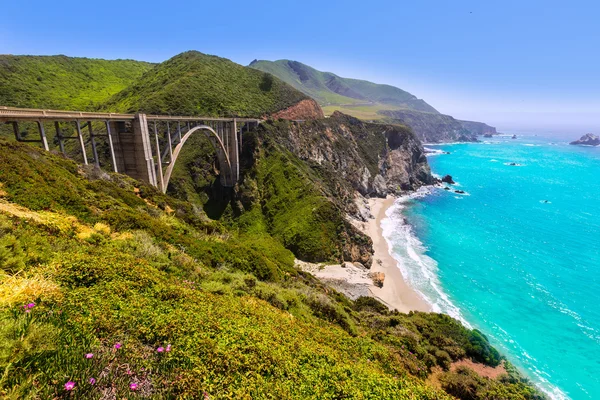 California Bixby bridge in Big Sur Monterey County in Route 1 — Stock Photo, Image