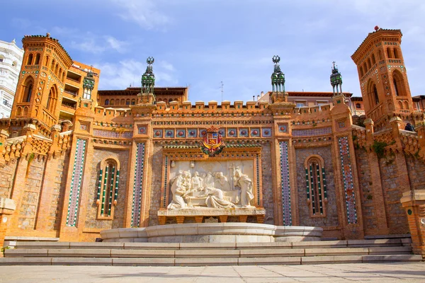 Fuente Aragón Teruel Amantes en La Escalinata España —  Fotos de Stock