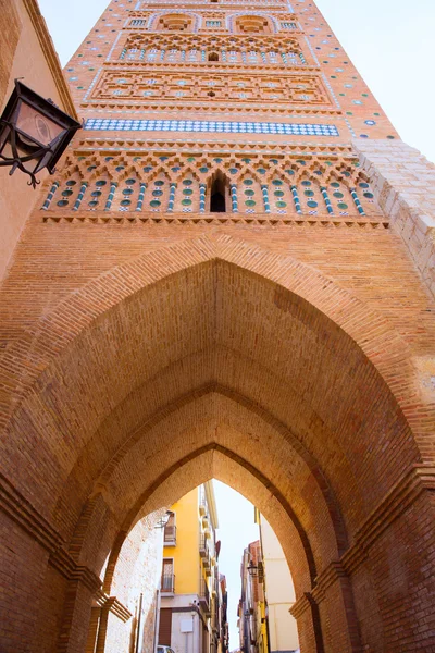 Aragon teruel torre de san martin mudejarstil unesco — Stockfoto