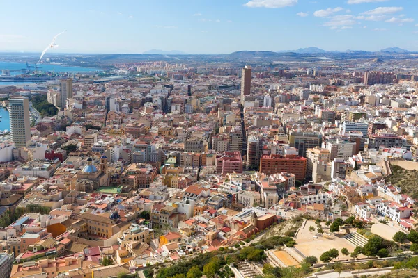 Alicante skyline luchtfoto van santa barbara kasteel Spanje — Stockfoto