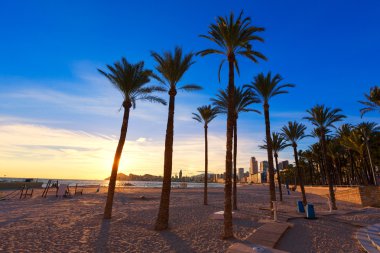 Benidorm alicante playa de poniente beach günbatımı İspanya