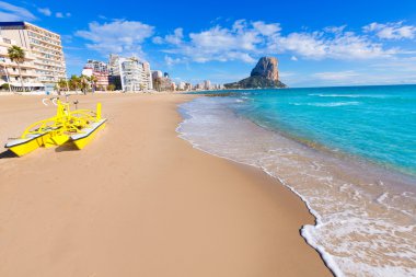 Calpe yakınındaki penon ifach alicante playa arenal bol plaj
