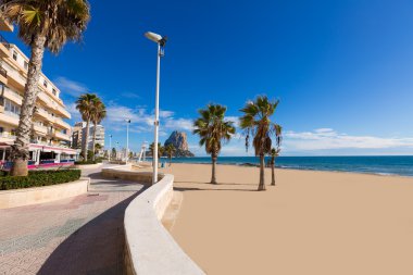 Calpe yakınındaki penon ifach alicante playa arenal bol plaj