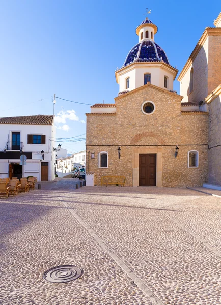 Altea antiga aldeia Igreja típica do Mediterrâneo em Alicante — Fotografia de Stock